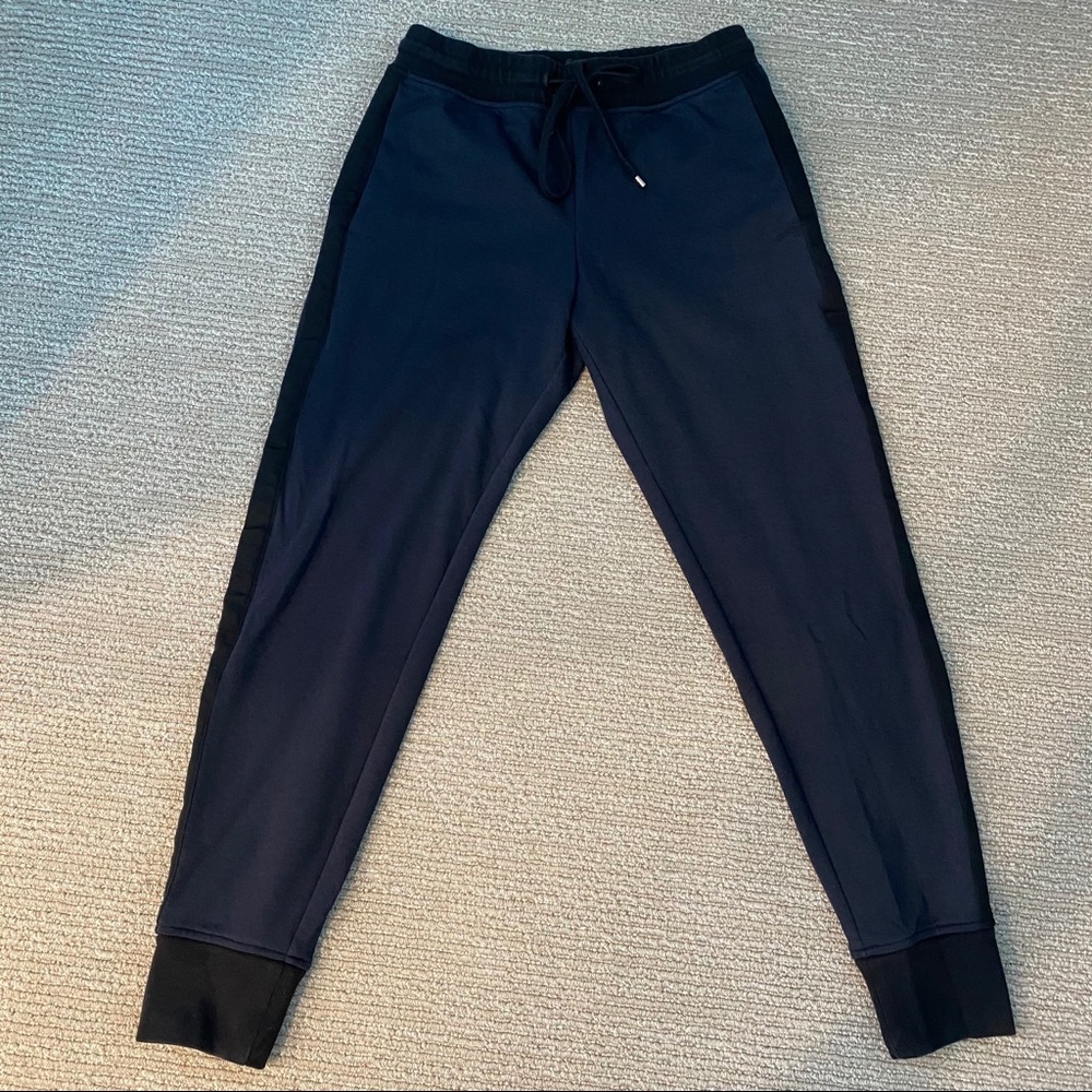 Vince navy/black jogger - size small